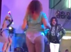 Стриптиз знойной «королевы Анапы» для Филиппа Киркорова фанаты назвали «позорищем»