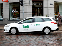 После самокатов - такси: Bolt расширяет услуги в столице Молдовы
