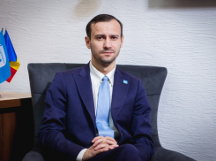 Аудиобомба: Дину Плынгэу обсуждал, как зайти в PAS “троянским конем”