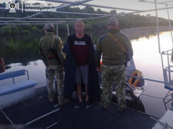 Молдаванин попытался вплавь добраться на свидание к украинке – его повязали