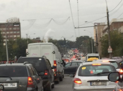 Внимание автолюбителям: на каких дорогах Кишинева с утра затруднено движение