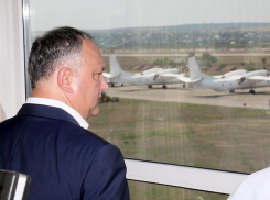 Кардинальной реформы системы обороны Молдовы потребовал президент после посещения военной базы