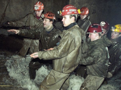 Старые шахты на Рышкановке могут рухнуть в любой момент, над городом - серьёзная опасность