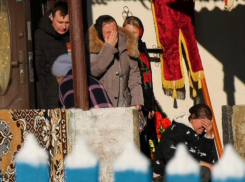 «Подозреваемых нет». Как расследуется дело о смерти двух супругов, замерзших в снегу без помощи