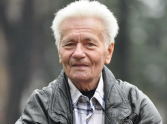 Календарь:  13 января - родился автор «Деревянной пушки» Николай Есиненку