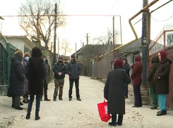 В Дурлештах людям приходится самостоятельно ремонтировать дороги