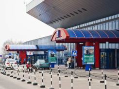 Мальчик, прилетевший в Кишинев вместе с мамой, госпитализирован с подозрением на коронавирус