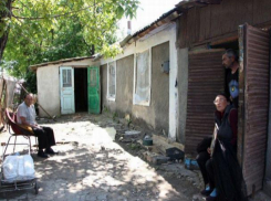 Журналисты побывали в гостях у родственников 16-летней девушки, которую сбросили с 7-го этажа - появились подробности её личности