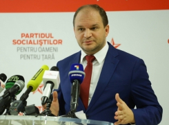 Лидером в борьбе за пост генпримара столицы назвали Иона Чебана