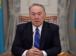 Рекордсмен уходит в отставку - Назарбаев объявил о том, что сдаёт власть