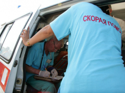 Молодая молдаванка скоропостижно скончалась в автомобиле подруги в Ленинградской области