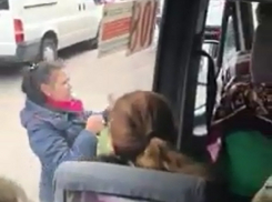 «Виноградные страсти» в столичной маршрутке попали на видео: кишиневцы неожиданно защитили водителя