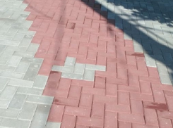 «Игра в тетрис» укладчиков плитки в центре Кишинева насмешила горожан