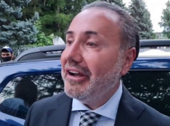 Доморощенный шоумен Кристиан Ризя ударил ребенка и сбежал