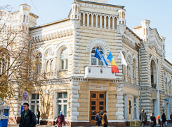 Примэрия Кишинева приостановила процедуру инициирования госзакупок 