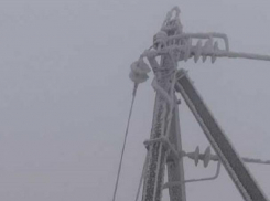 Десятки сел остались без электричества из-за непогоды