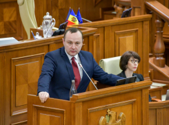 Допускаю, что Слусарь уже взял аванс от миллионеров, - Влад Батрынча