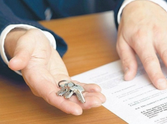 Сотрудник кадастровой службы вместе с сообщником продавал квартиры умерших жителей Кагула