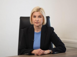 Ирина Влах: Господин Йоханнис, было бы правильным, если бы из Дворца Котрочень прозвучал чёткий месседж жителям Молдовы - месседж о том румынская Армия не перейдёт Прут