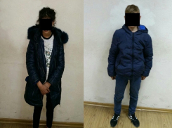 Двое несовершеннолетних задержаны за ограбление иностранца в Кишиневе