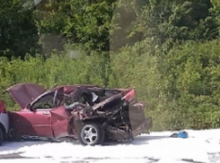 Мальчик получил серьезные ранения в столкновении трех автомобилей на трассе Кишинев - Леушены