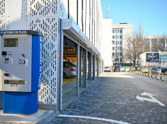 Парковочный кризис в городах Молдовы: власти ищут решения, а водители - места