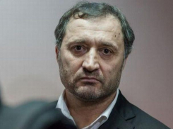 Срочно: Влад Филат освобожден из тюрьмы