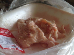 Жительница Кишинева «психанула» после покупки «гадости» от известной птицефабрики