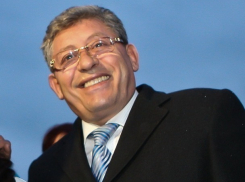 Президент Молдовы высмеял Гимпу, оказавшегося в политическом гробу с заколоченными гвоздями