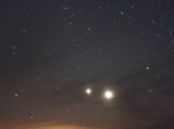 Юпитер «поцелует» Венеру в небе над Молдовой