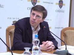 Киртоакэ умудрился «наследить» и в пущенных сегодня в аэропорт троллейбусах 