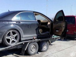 Молдаванин пытался ввести в страну оружие в бардачке буксируемого автомобиля
