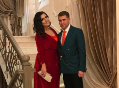 Жасмин подарила на день рождения Илану Шору самодельный подарок