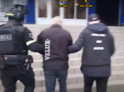 Таксист шантажировал женщину интимными изображениями и требовал 1000 евро