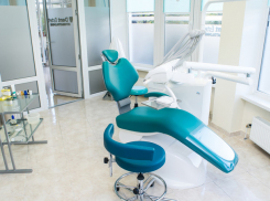 Налоговики вскрыли схемы в стоматологиях на 6 с лишним миллионов леев