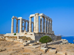 Отдых в Греции может быть опасен: узнайте причину