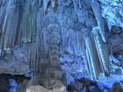 Турист из Молдовы повредил сталагмит в пещерах Испании — возбуждено дело
