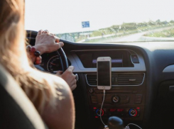 Прохождение медкомиссии для желающих получить права так же осталось бюрократическим