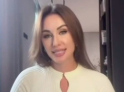 «Ом успешный»: героиня нашумевшего видео записала обращение