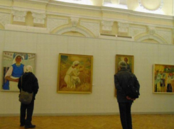 В Кишиневе заработала выставка, посвящённая женскому очарованию и красоте