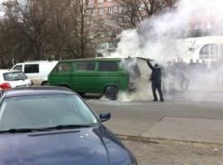 В Кишиневе во время движения загорелся автомобиль