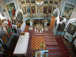 Грешники совершили преступления в церквях в Басарабяске