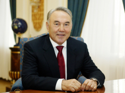Президент Казахстана Нурсултан Назарбаев поздравил Игоря Додона с победой на президентских выборах