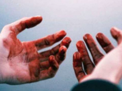 В Хынчештах психически больная дочь убила своего отца