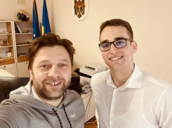 Алайба обзавелся молодым советником, который учился в Нидерландах и Канаде