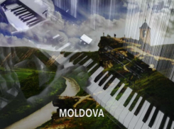 Музыкант сыграл на пианино слово «Молдова» по нотам