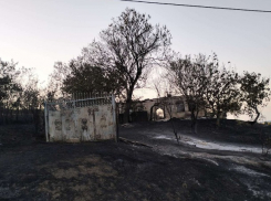 Крупный пожар в Каушанах: Пожарные боролись с огнем 11 часов