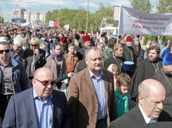 Додон на Марше семьи: Молдова выживет, только если сохраним православие и наши традиционные ценности 