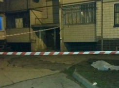 Украинка поссорилась с любовником на празднике в гостях и совершила самоубийство