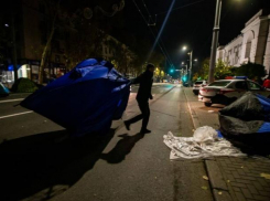 Ночью, как грабители. Полиция разрушила палаточный городок, а четверо протестующих были задержаны